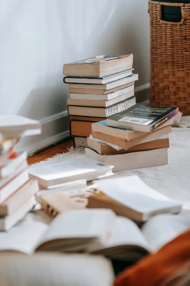 Как выбрать идеальную книжную подписку: чек-лист для настоящего книголюба